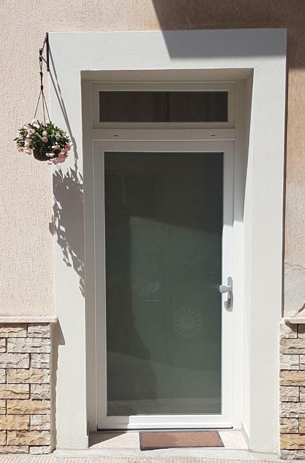 La Maison A La Mer Polignano a Mare Bagian luar foto